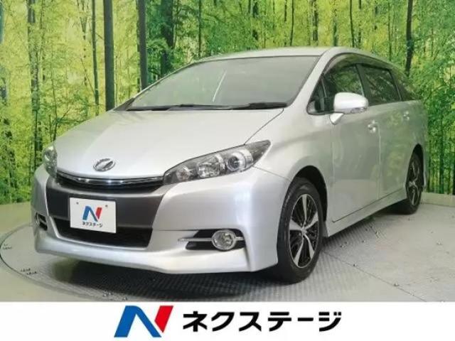 6人乗りのおしゃれな車は？SUV・ミニバン・輸入車別にご紹介