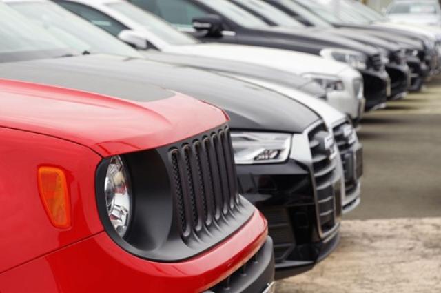 6人乗りのおしゃれな車は？SUV・ミニバン・輸入車別にご紹介