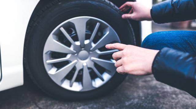 新車1ヶ月点検は受けたほうがいい?点検内容や費用を徹底解説!