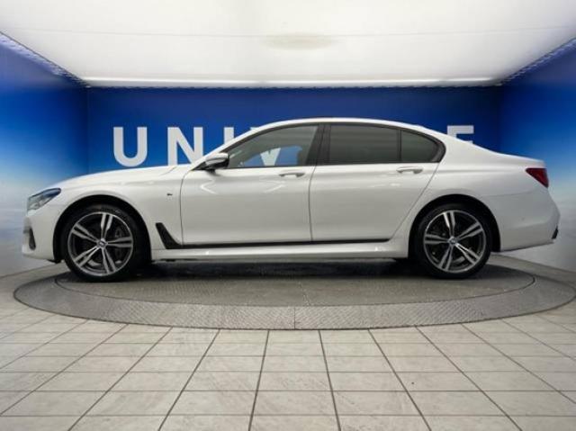 BMW 740iとは？7シリーズの特徴やモデル展開をご紹介 