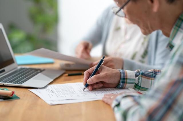 自動車を相続する手続きの流れや必要書類は 注意点も解説します 新車 中古車の ネクステージ