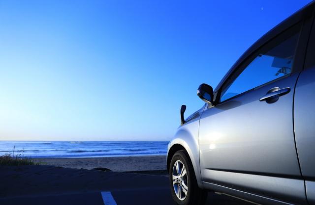 車のサブスクリプションはどこがおすすめ?レンタカーやカーシェアとの違いも比較