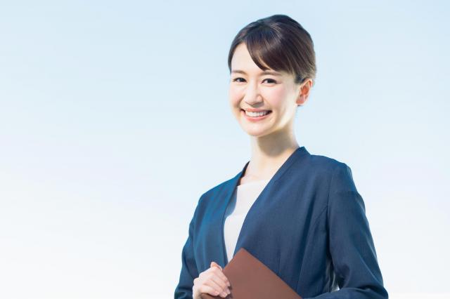 車のサブスクリプションはどこがおすすめ?レンタカーやカーシェアとの違いも比較