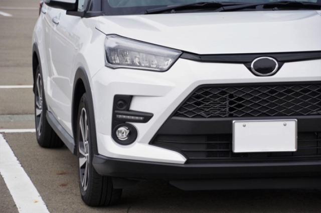 「RAV4とロッキー」人気のSUVを比較！特徴の違いや兄弟車も紹介