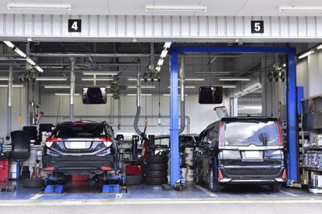 整備工場の風景