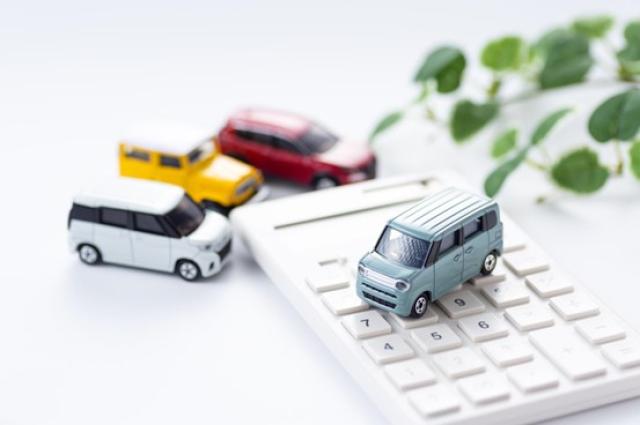 ミニカーと電卓