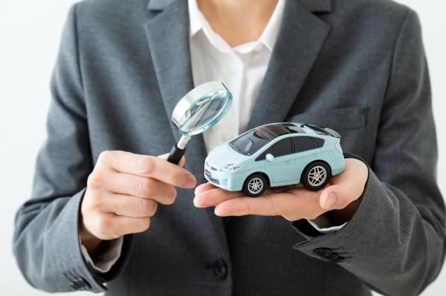 車の査定方法はどれがおすすめ?査定額を上げるコツや売却のタイミングも解説