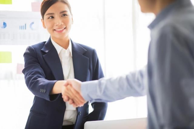 車買取業者を比較するポイントや選ぶコツとは?知っておくべき交渉術も紹介