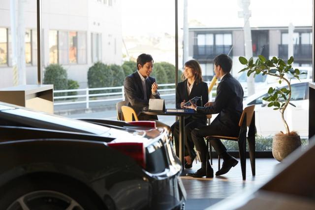 車買取業者を比較するポイントや選ぶコツとは?知っておくべき交渉術も紹介