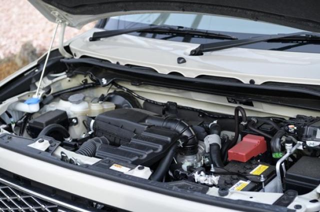 車の暖房が効かないのは故障？対応策や修理費用の目安