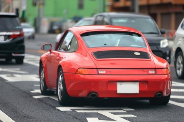 ポルシェってどんなイメージがある?ブランドの特徴をご紹介