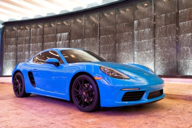 ポルシェってどんなイメージがある?ブランドの特徴をご紹介