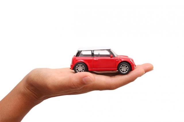 自動車のオイルの交換方法を解説！オイルの種類や正しい選び方で車の調子を改善！