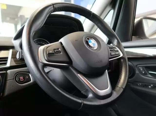 BMW 2シリーズ グランクーペの魅力に迫る！スペックから特徴まで解説