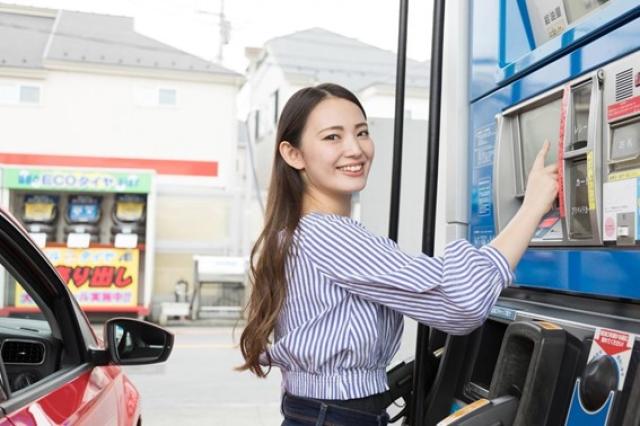 ハスラーは四駆でも低燃費?人気の理由やライバル車との比較も