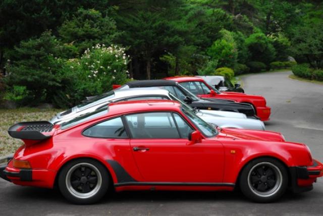 ポルシェ911シリーズの違いとは?歴代モデルの特徴を見てみよう