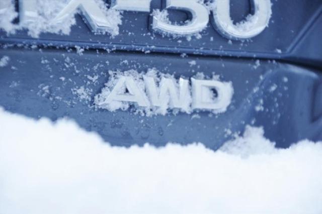 マツダCX-30の燃費は悪いのか?維持費の目安や実燃費の計算方法を解説