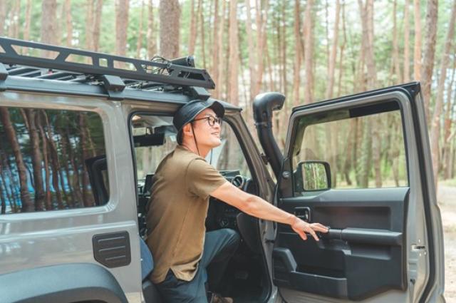 セカンドカーにおすすめの車種は？2台持ちのメリットや注意点も