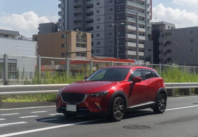 CX-3の内装の特徴は?グレード別の違いやライバル車ヴェゼルと比較