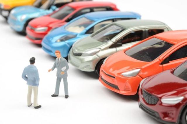 安い中古車があるのはなぜ?選ぶときのポイントや注意点を紹介