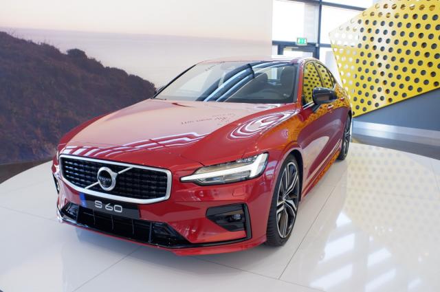 ボルボとはどんな車なの？選ばれる理由や人気車種とは