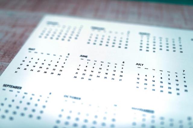 ポルシェ718ケイマンGT4のスペックは?PDKやRS登場前に中古車売買の検討も