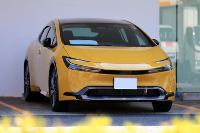 4代目プリウスが狙い目？特徴や歴代モデルの進化を紹介｜中古車の 