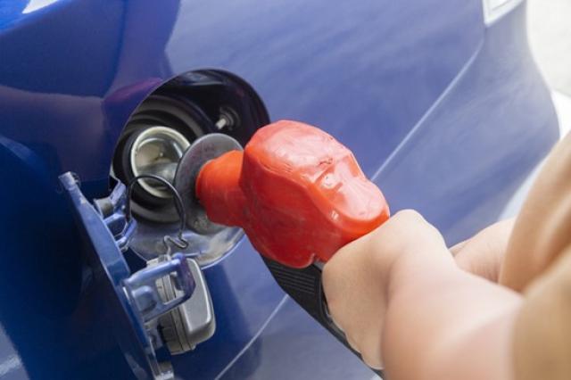 ワゴンRの燃費はどのくらい？ライバル車種との比較も紹介