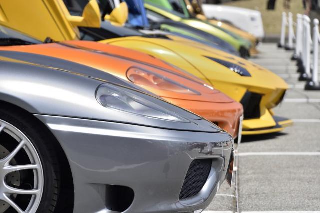 ランボルギーニウルスってどんな車?スペックや価格を紹介!カスタム情報も