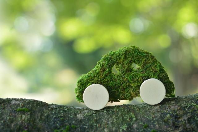 セレナC25後期の燃費はどれくらい?歴代セレナの特徴を解説!