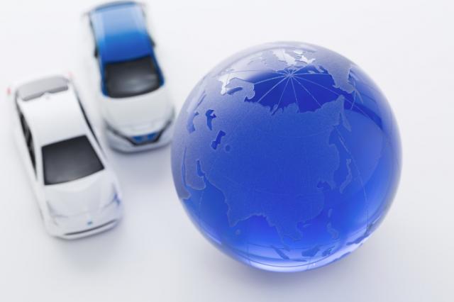 トヨタプリウスαの燃費をチェック!ワゴンシリーズやライバル車と比較