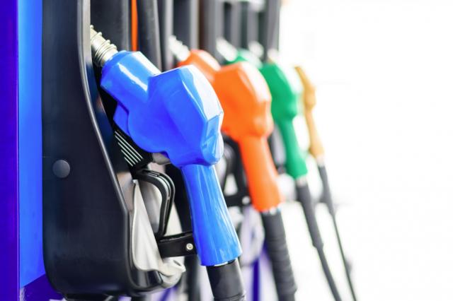 ステップワゴンの燃費を解説！8人乗り人気車種も紹介！