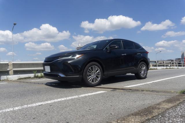  3代目ハリアーの特徴や魅力は？マイナーチェンジが行われた時期も紹介