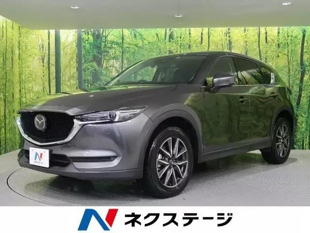 エクストレイルの燃費はどのくらいなの？ライバル車との比較や向上させるコツ