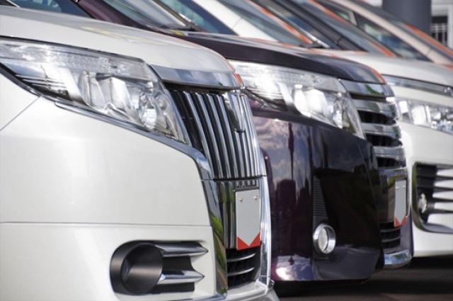 中古ファミリーカー購入のコツとは？100万円台で買える人気ミニバン5選