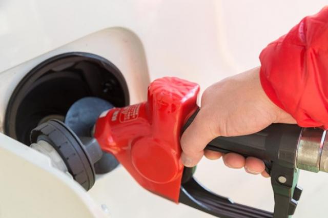 CX-8の燃費はどのくらい？CXシリーズの燃費の比較やCX-5との違い