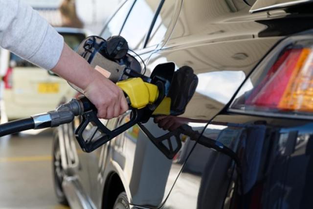 日産エルグランドの燃費は悪い?歴代モデルやライバル車とも比較しよう