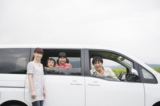 日産エルグランドの燃費は悪い?歴代モデルやライバル車とも比較しよう