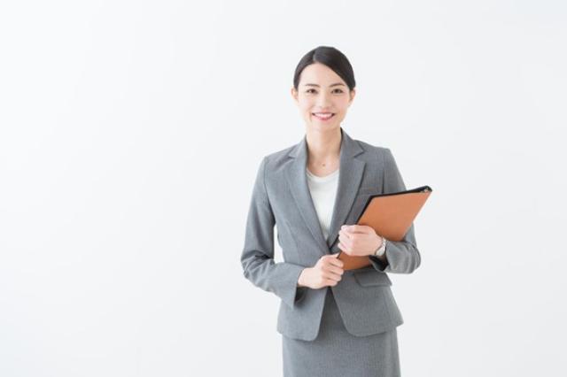 プリウスPHVのAプレミアムとは？プリウスとの違いや中古車相場