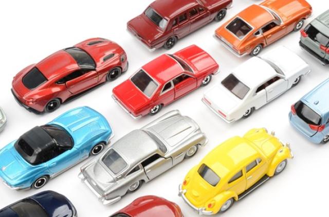 RAV4の人気色は？グレードで選べる最新カラーと中古車相場を紹介