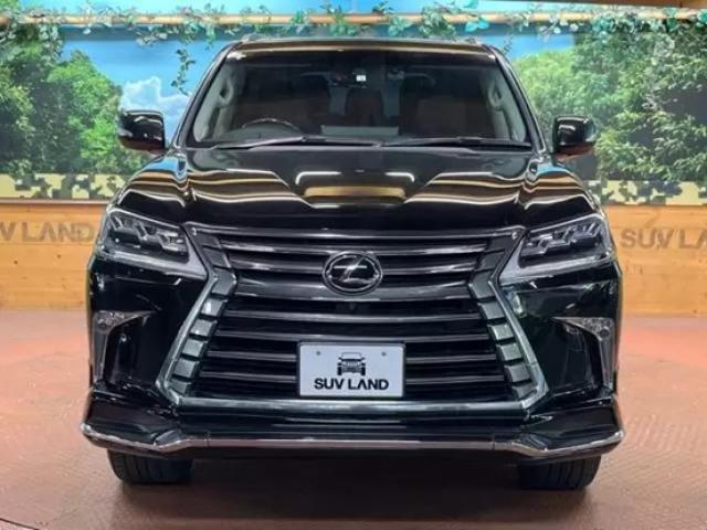 新型レクサスLXの魅力は？サイズやグレード展開、燃費を紹介