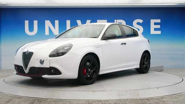 アルファロメオが創立110周年を迎えた!人気のあるモデルや今後のラインナップは?