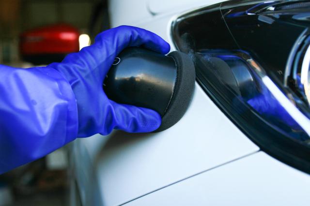 【車のコーティングはおすすめ？】カーコーティングの基礎知識と注意点を解説