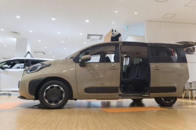 シエンタ人気色ランキング2024！あなたの好みに合うベストカラーは？