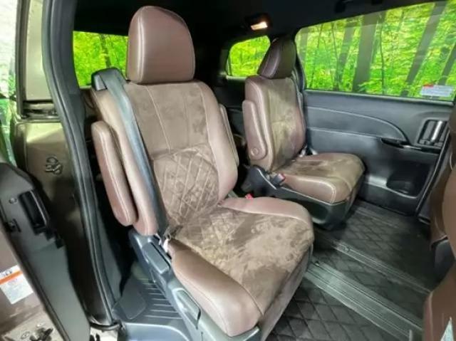 エスティマ アエラスの内装とは？特徴やシートアレンジをご紹介