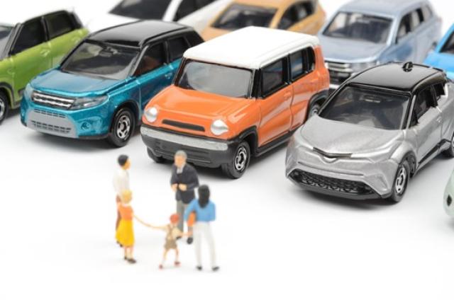 軽自動車と普通車の違いを徹底比較！それぞれの魅力やおすすめ車種も紹介