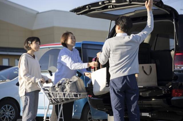 軽自動車と普通車の違いを徹底比較！それぞれの魅力やおすすめ車種も紹介