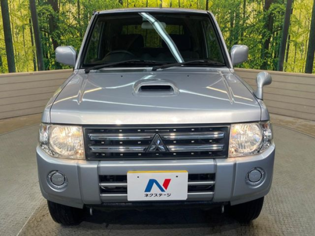 パジェロミニのフロントマスク