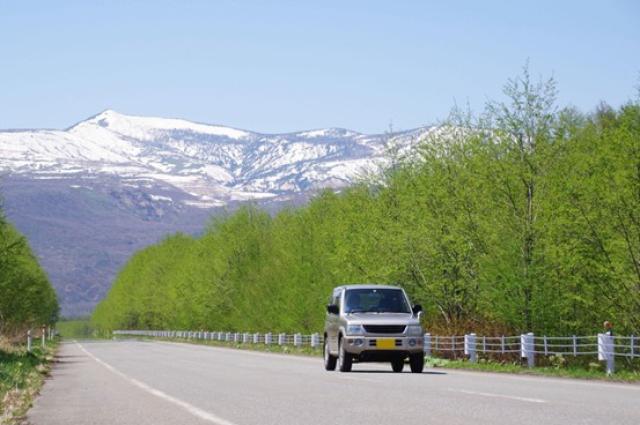 走行するパジェロミニ