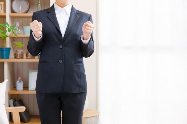 レクサスLM300hの中古車はあるの?国内の流通傾向や特徴をご紹介